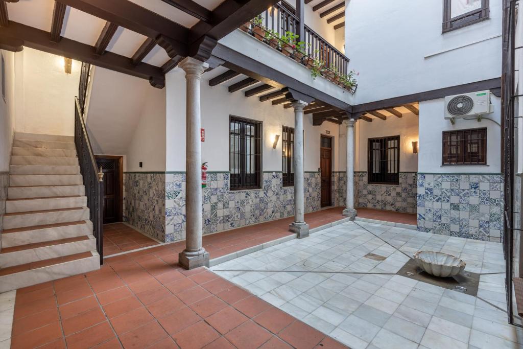 Apartamentos Alhambra Granada 3000