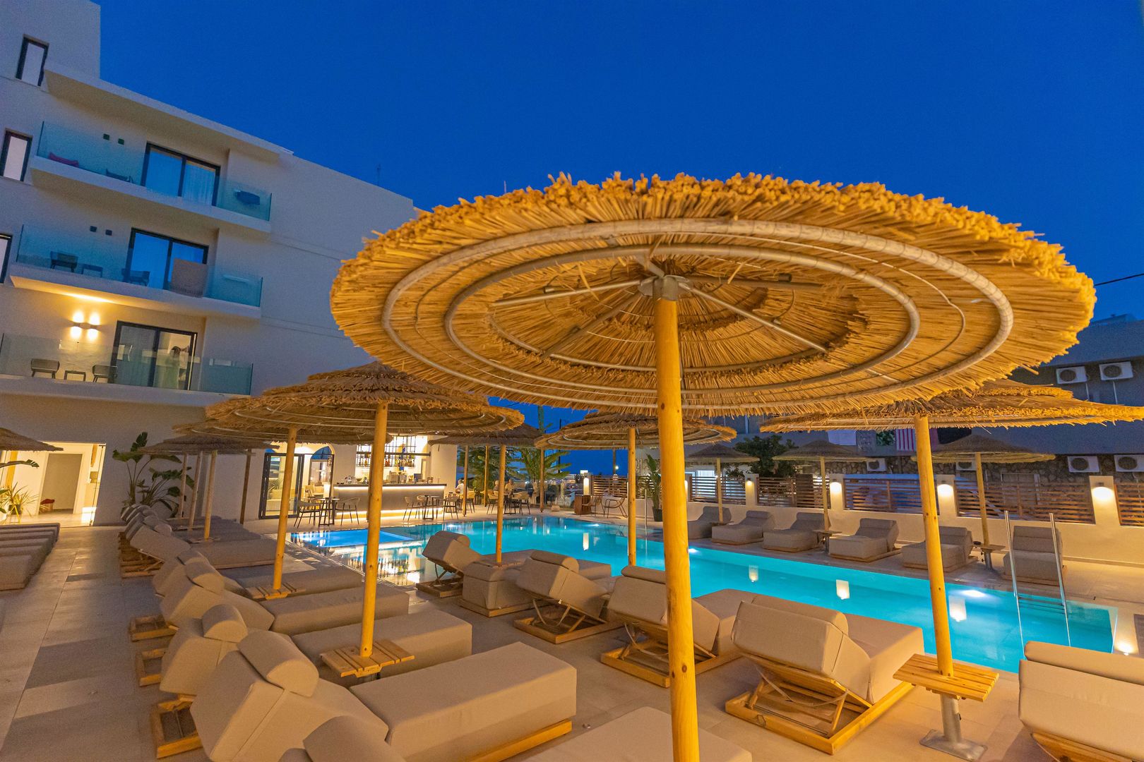 Cabana Blu Hotel & Suites cover