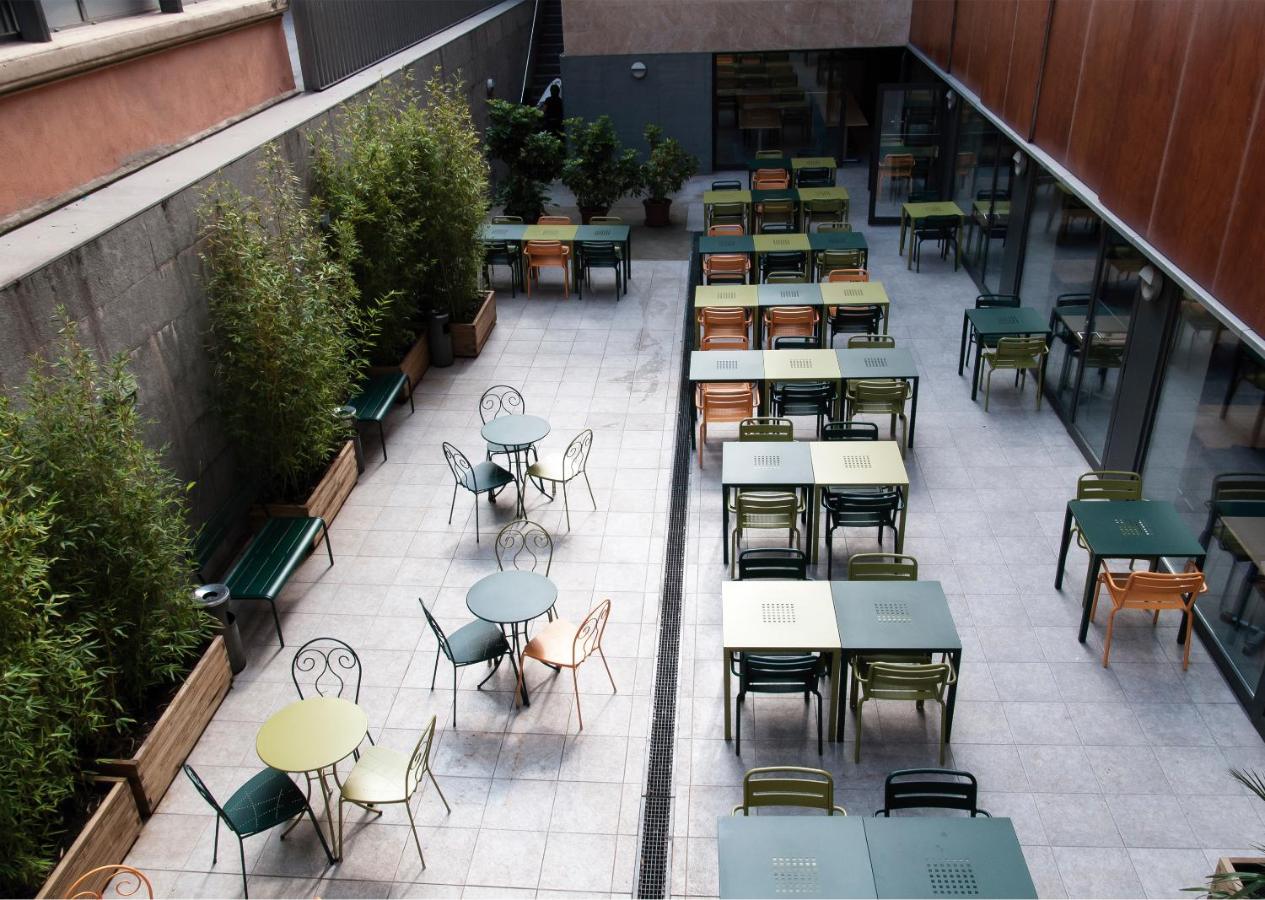 Pere Tarrés Youth Hostel
