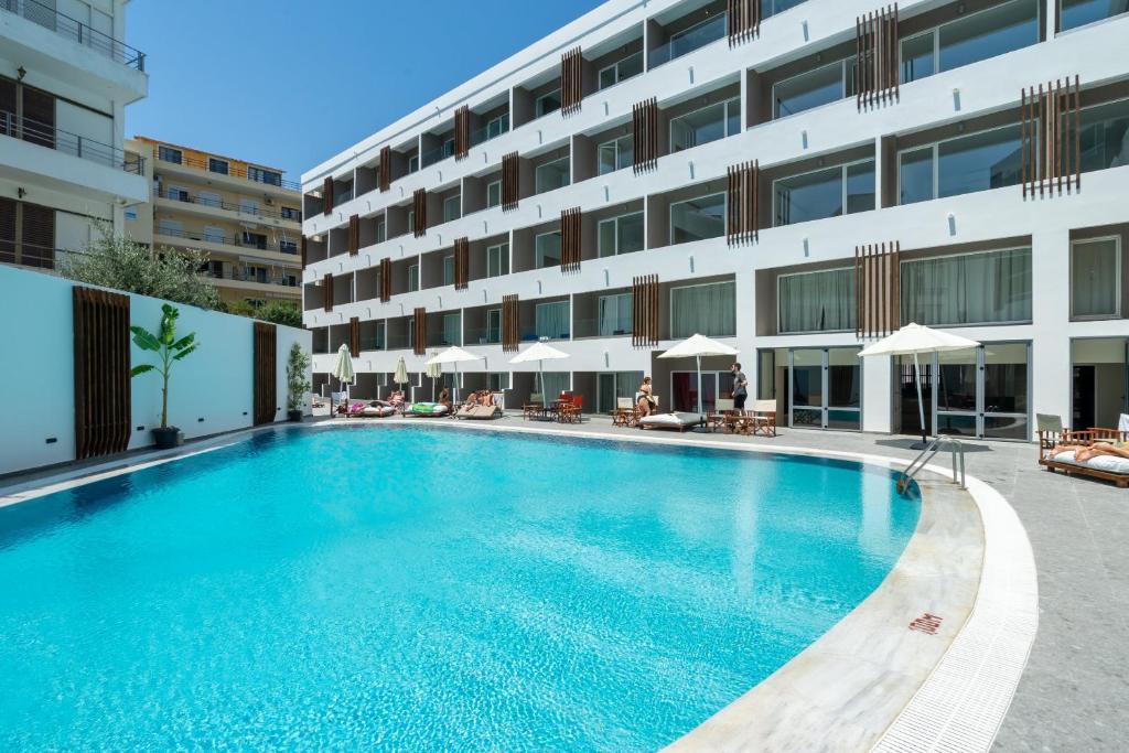 Castellum Suites – Zwembad met hotel, Rhodos Stad