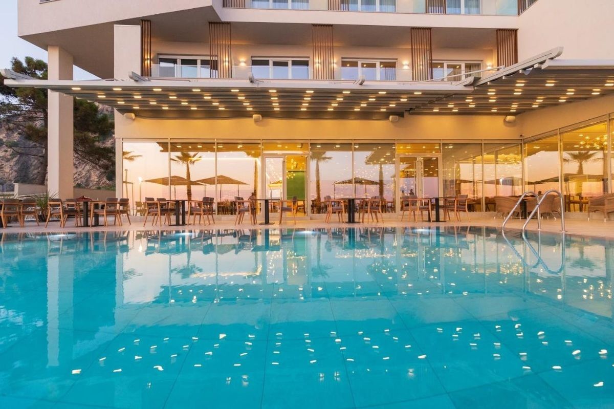 AMH Hotel Durres, Durres