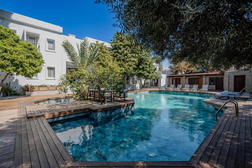 Hotel Centro Bodrum cover