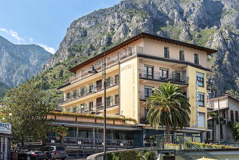 Hotel Garda Bellevue – Gevel met bergen, Limone sul Garda