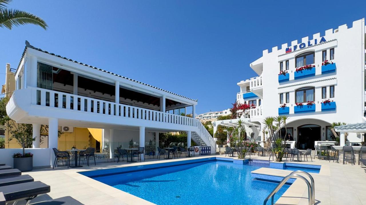 Folia Apartments – Zwembad en terras, Agia Marina