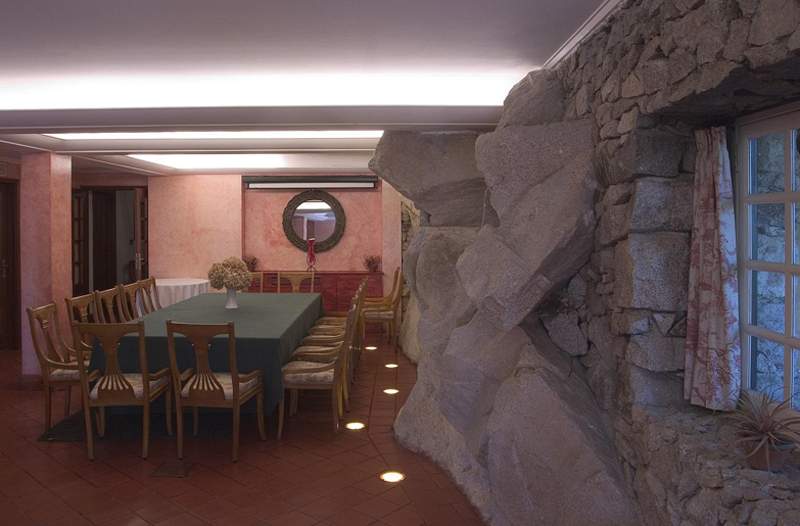 Lawrence's Hotel