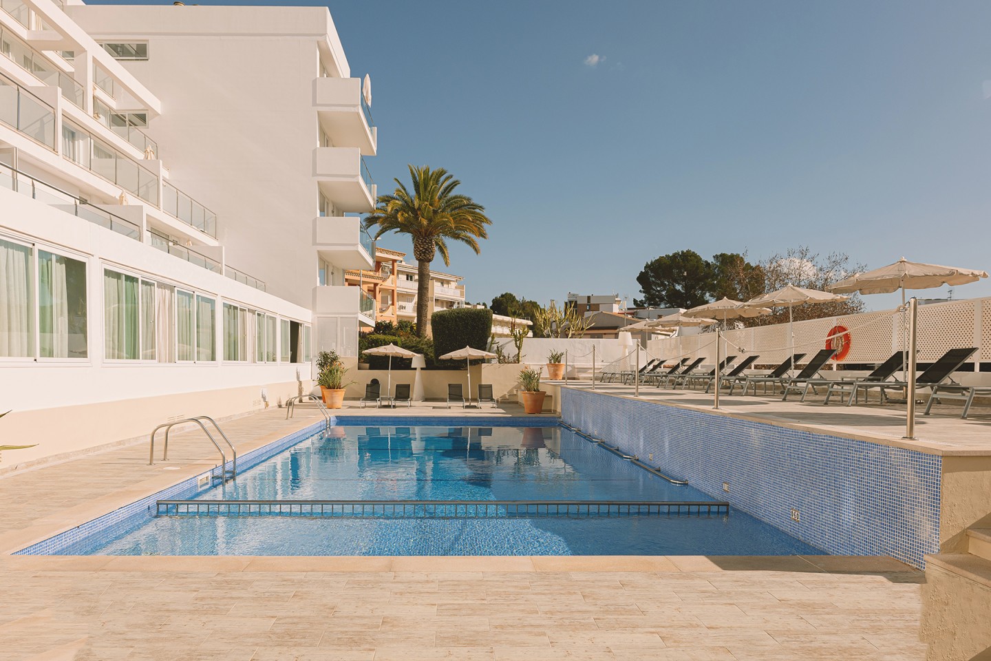 Aparthotel Novo Mar cover