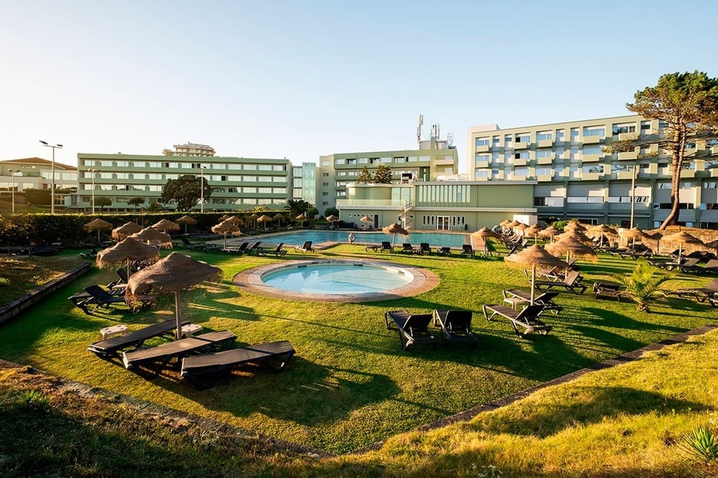 Axis Ofir Beach Resort Hotel – Tuin met zwembad, Ofir