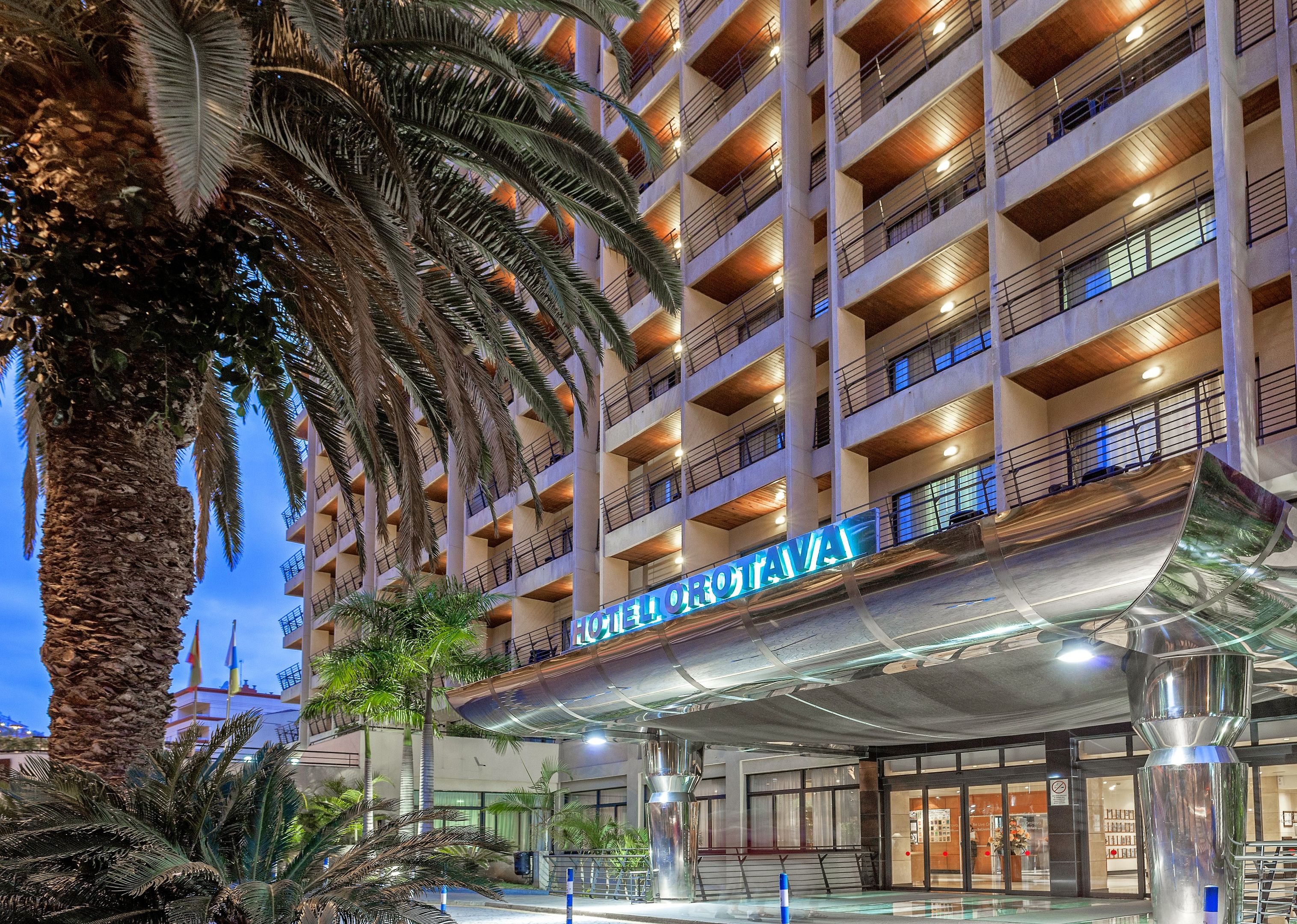 Be Live Experience Orotava – Ingang met palmen, Puerto de la Cruz
