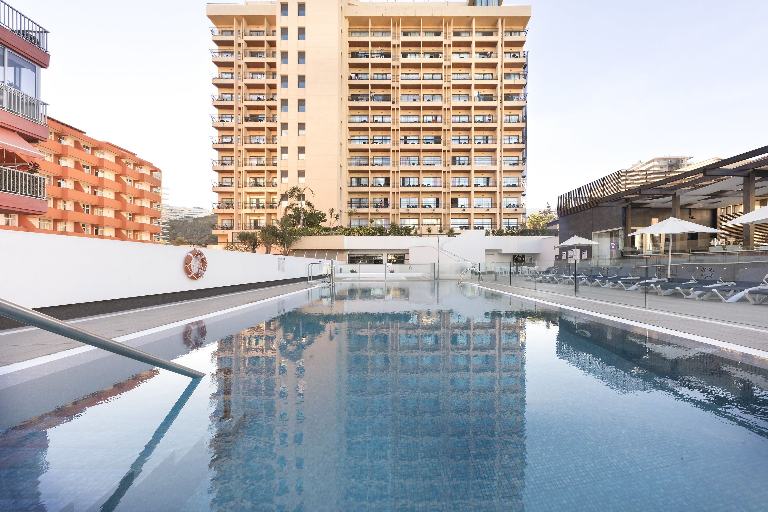 Be Live Experience Orotava – Zwembad bij hotel, Puerto de la Cruz