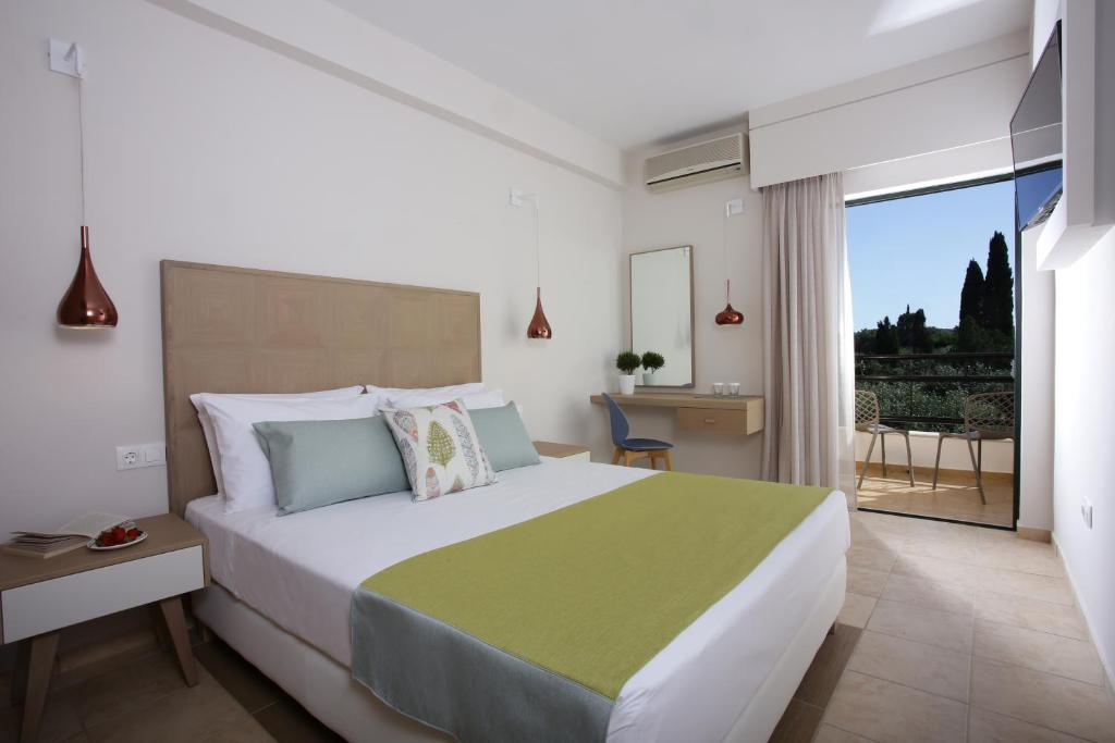 Paradise Hotel Corfu, Gouvia