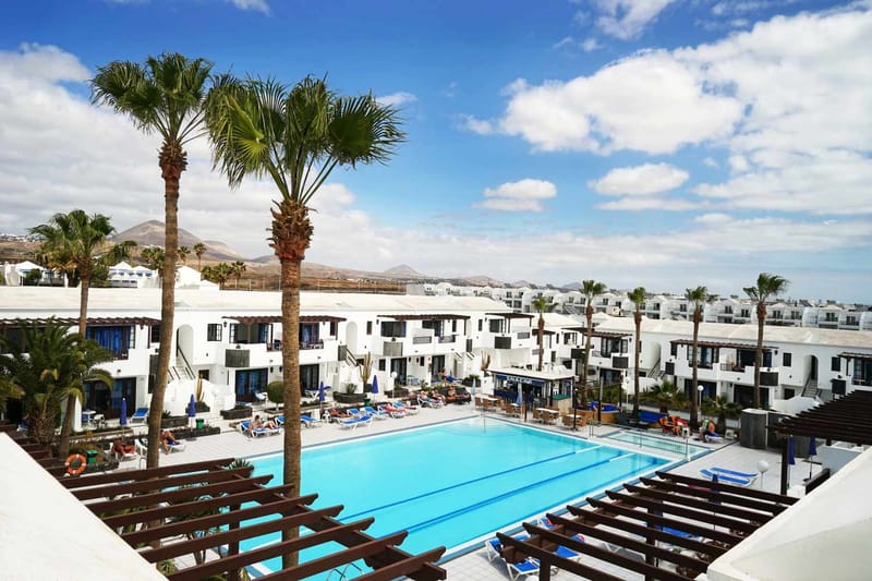 Apartamentos Plaza Azul