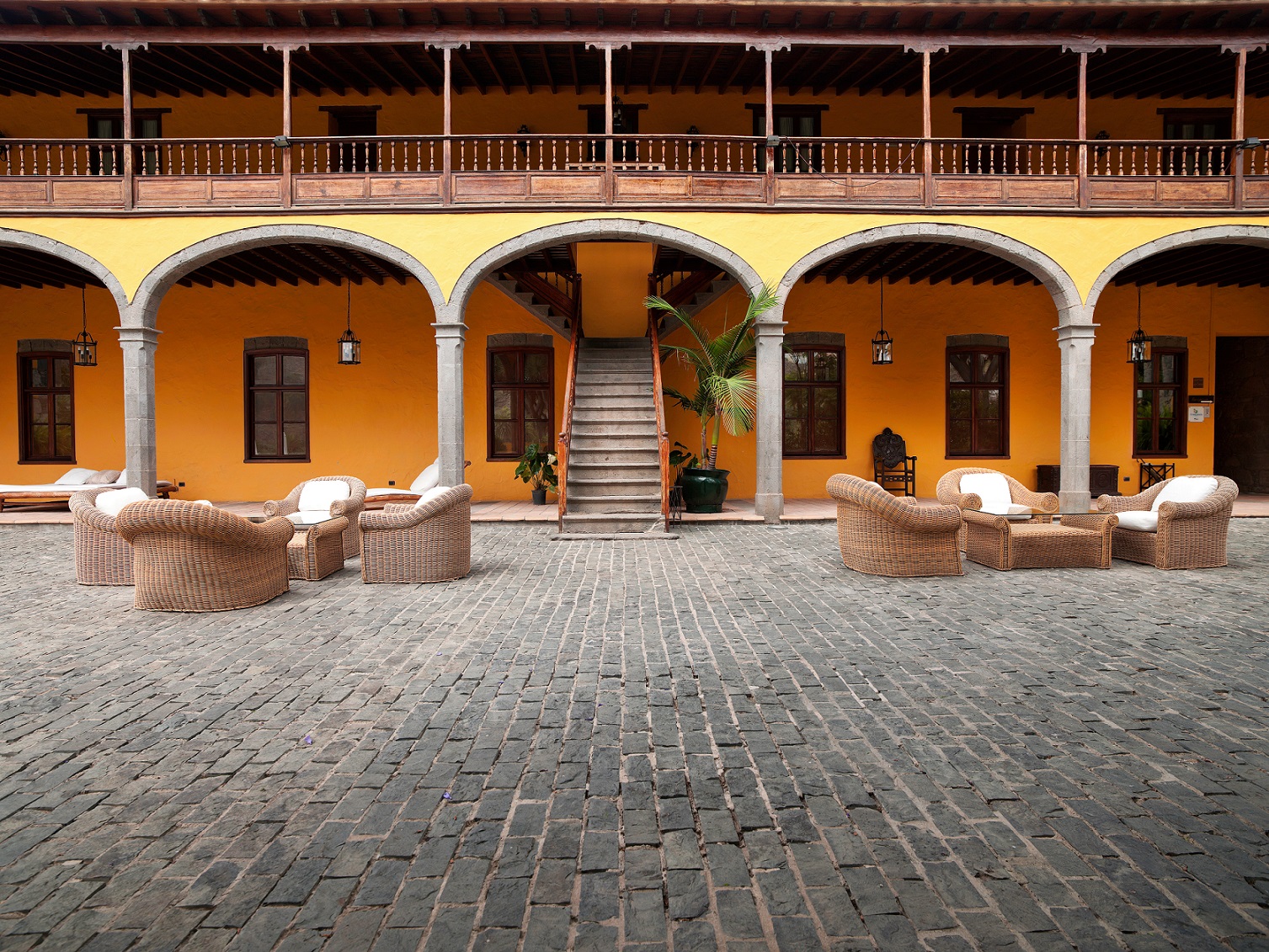 La Hacienda del Buen Suceso – Binnenplaats met arcades, Arucas