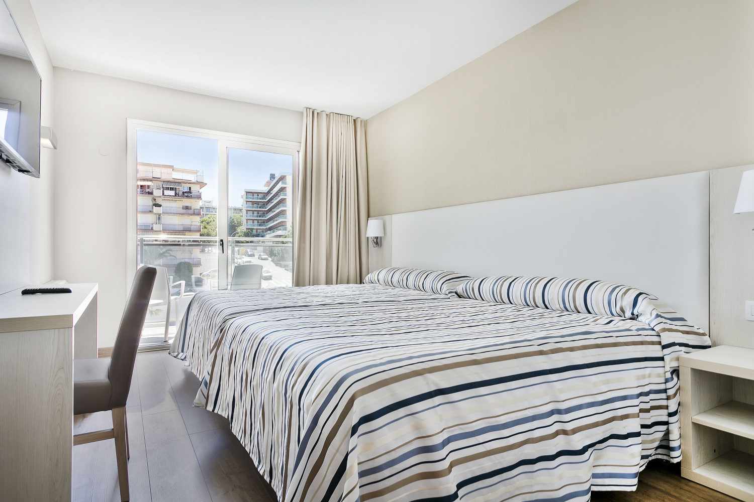 Best San Diego – Slaapkamer, Salou