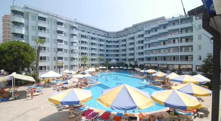 Senza Grand Santana Hotel
