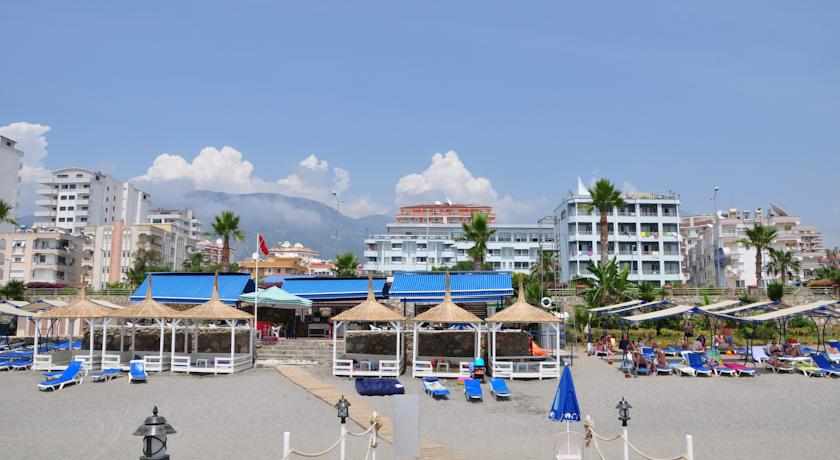 Senza Grand Santana Hotel – Strand met cabanas, Mahmutlar