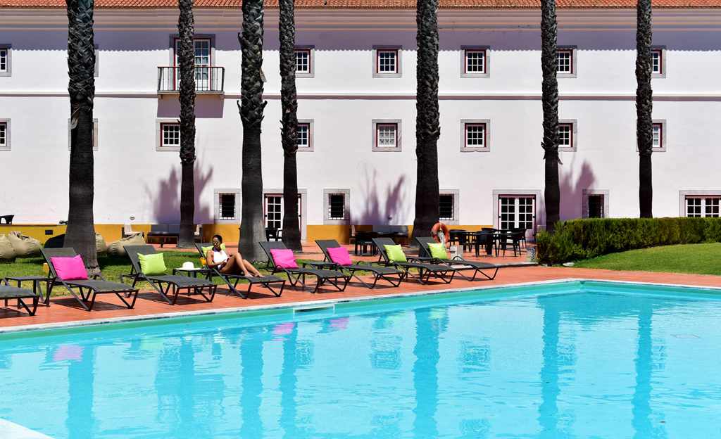 Pousada Convento Beja - Historic Hotel – Zwembad met ligbedden, Beja