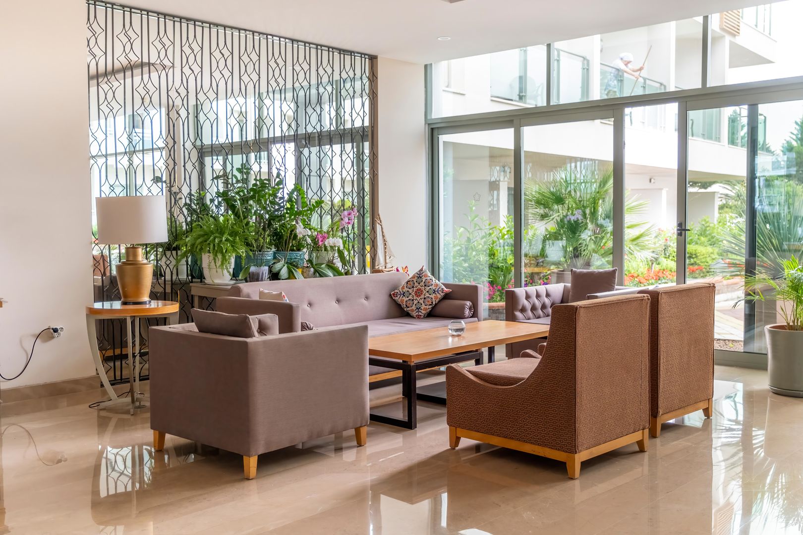 Side Star Beach – Lounge, Side
