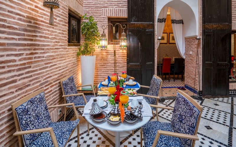 Riad Ines Home – Ontbijt op het terras, Marrakech