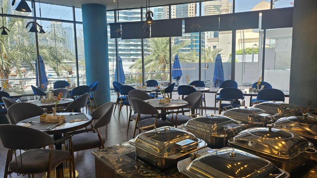 Signature Hotel Apartments & Spa Marina – Restaurant, Dubai