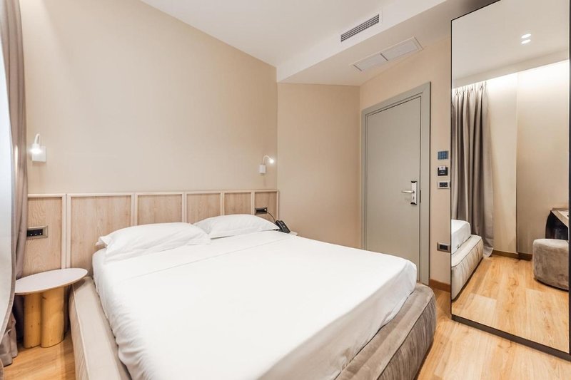 Aragosta Restaurand-Hotel – Slaapkamer, Durres
