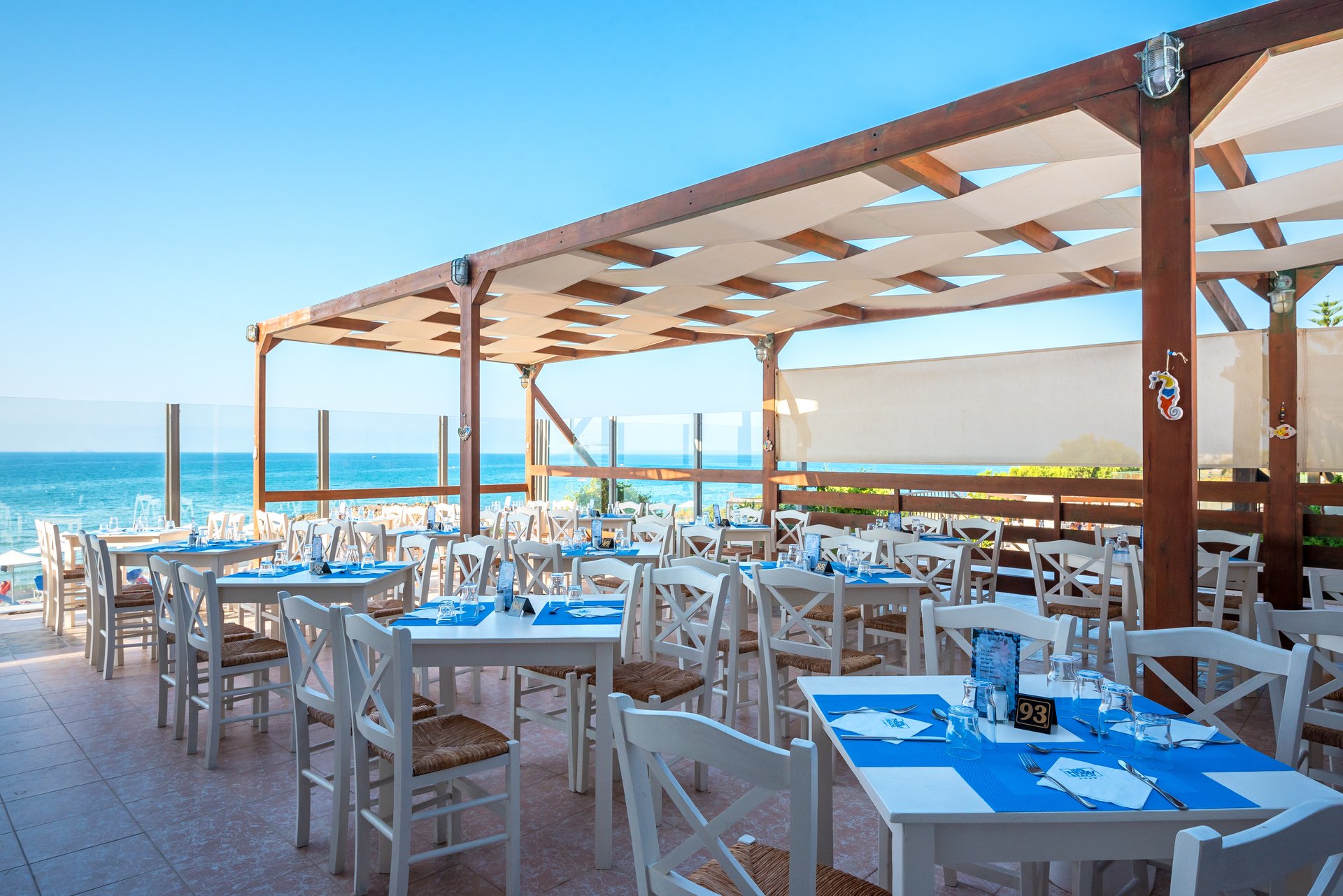 Themis Beach Hotel – Terras aan zee, Kokkini Chani
