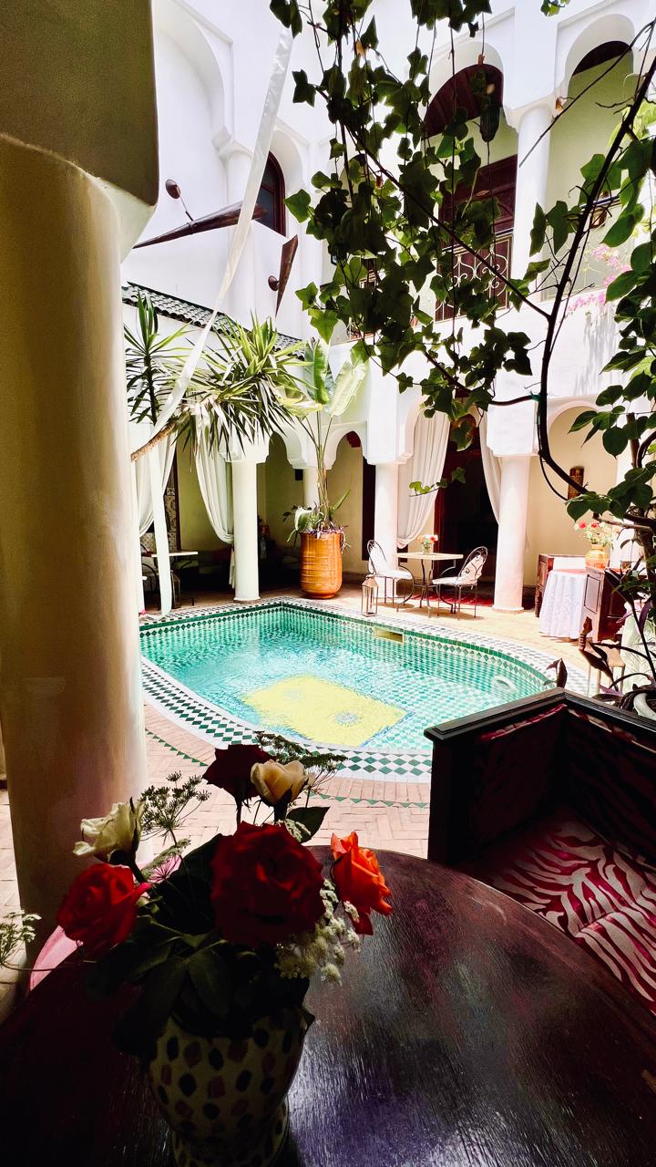 Riad Alida – Plonsbad op binnenplaats, Marrakech