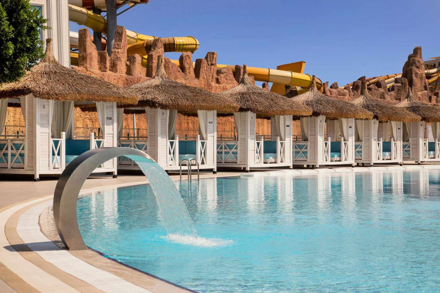 Innvista Hotel Belek – Zwembad met cabana's, Belek