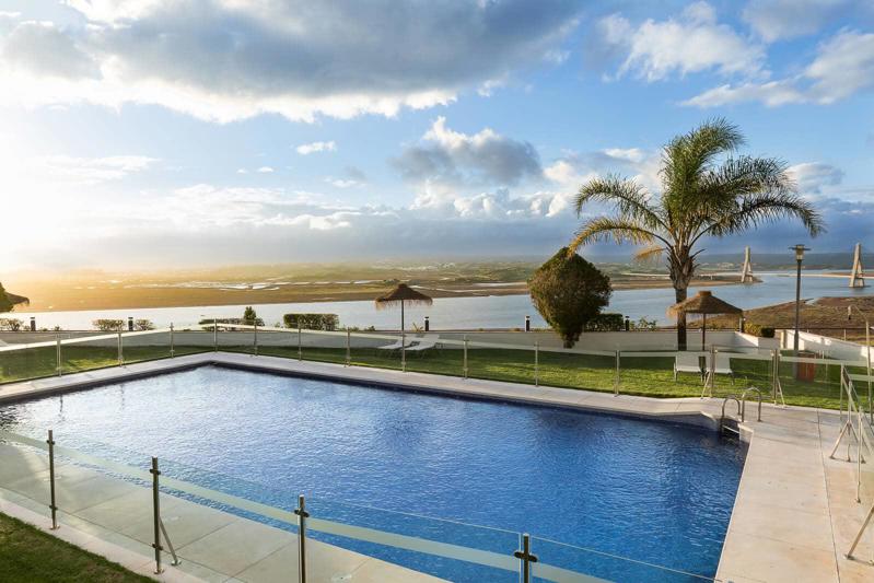 Parador de Ayamonte – Zwembad met uitzicht, Ayamonte