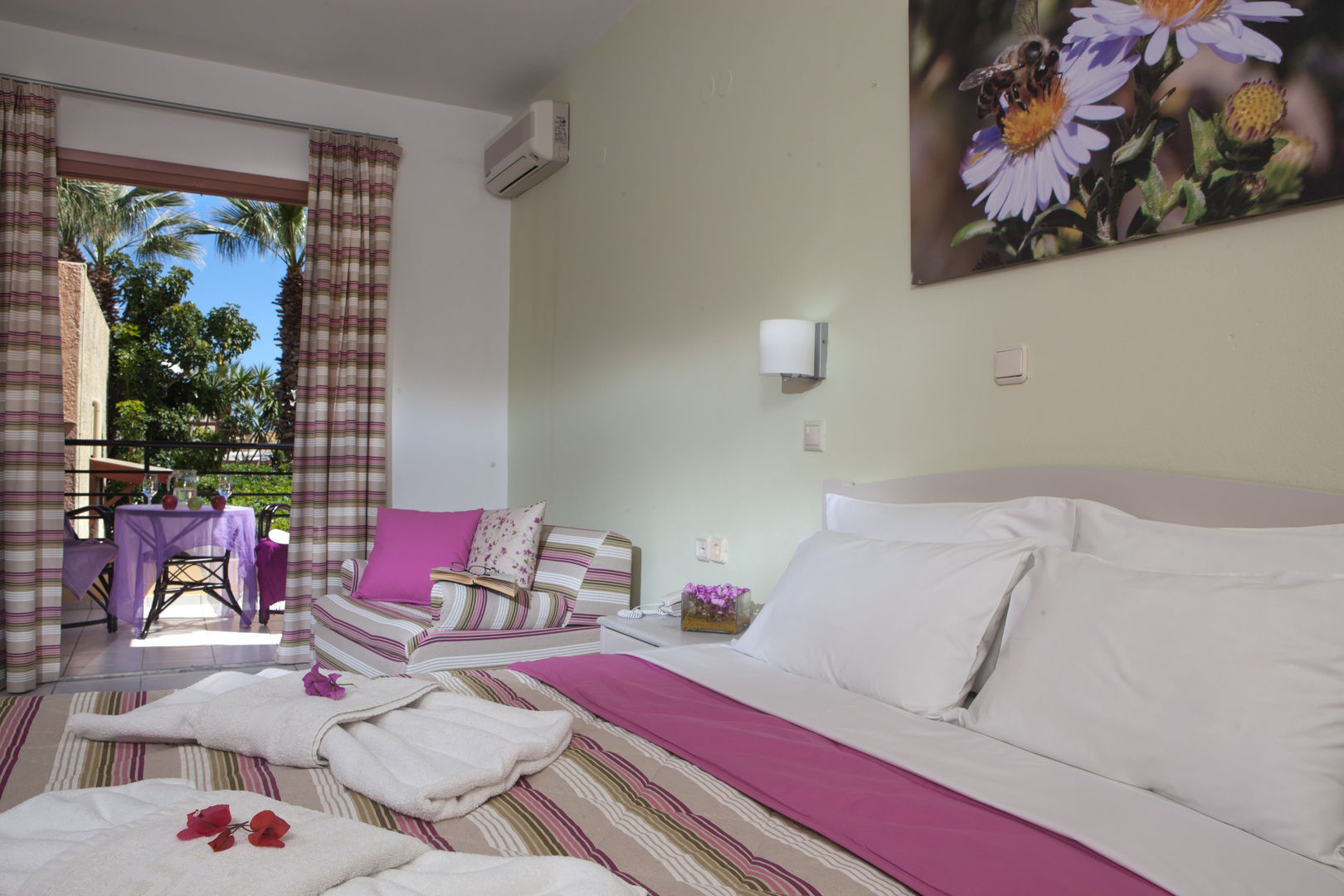 Latania Studios & Apartments – Kamer met terras, Stalis
