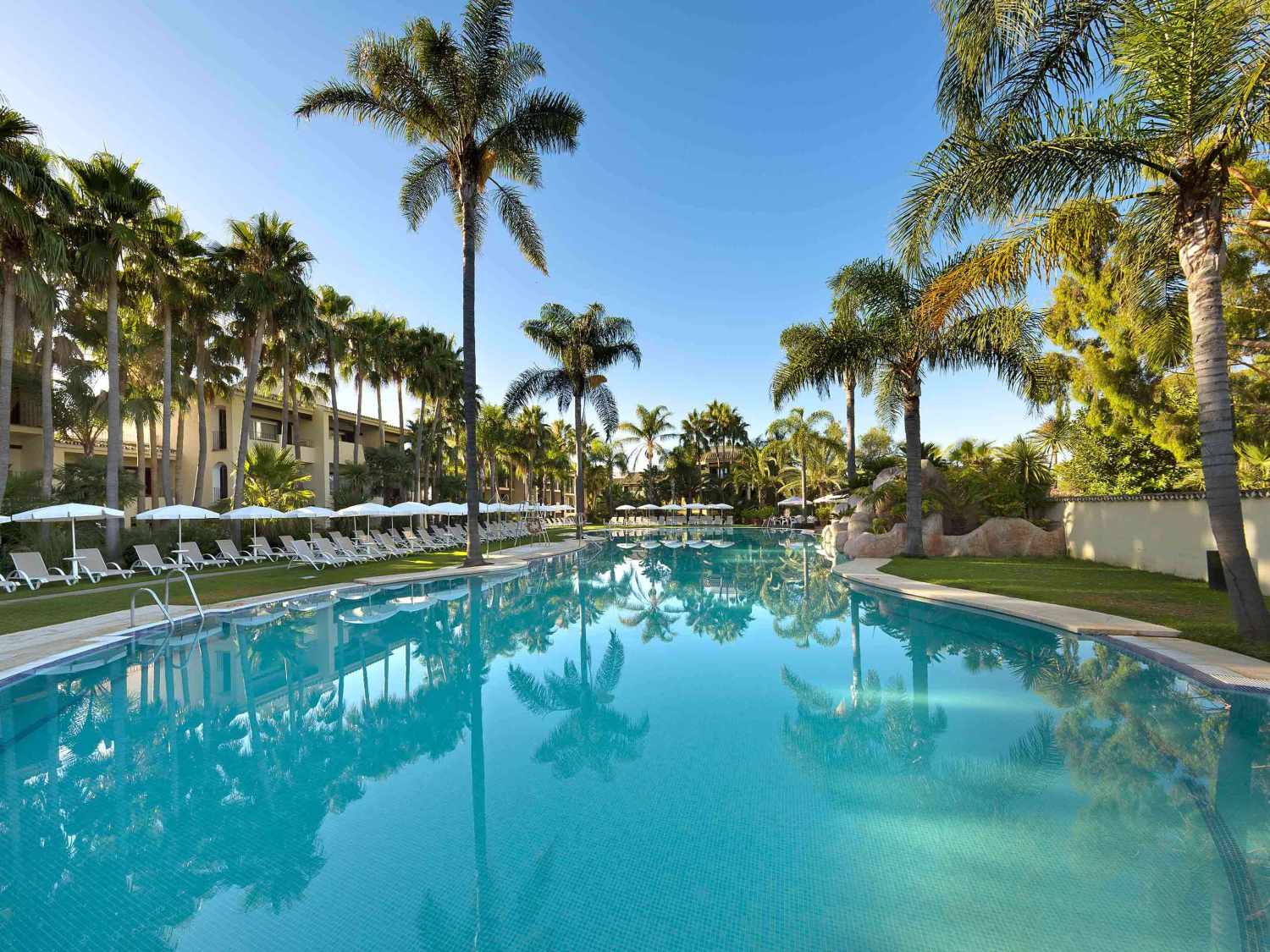 BlueBay Banús, Marbella
