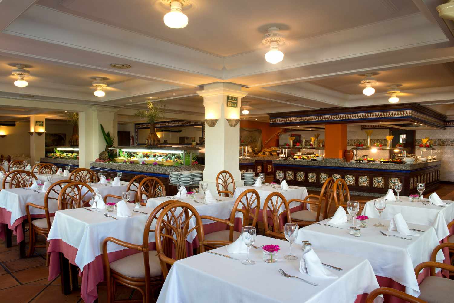 BlueBay Banús – Restaurant, Marbella