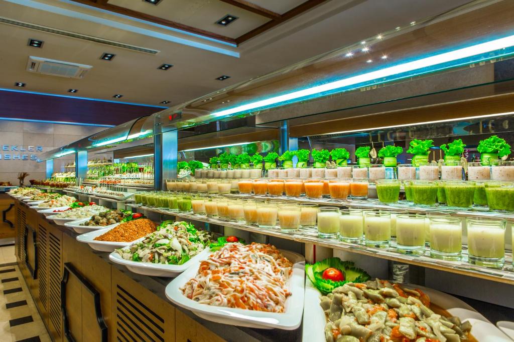 Kahya Resort Aqua & Spa – Buffet, Alanya