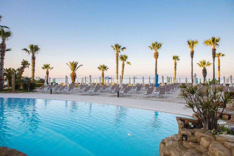 Leonardo Cypria Bay – Zwembad met strand, Paphos