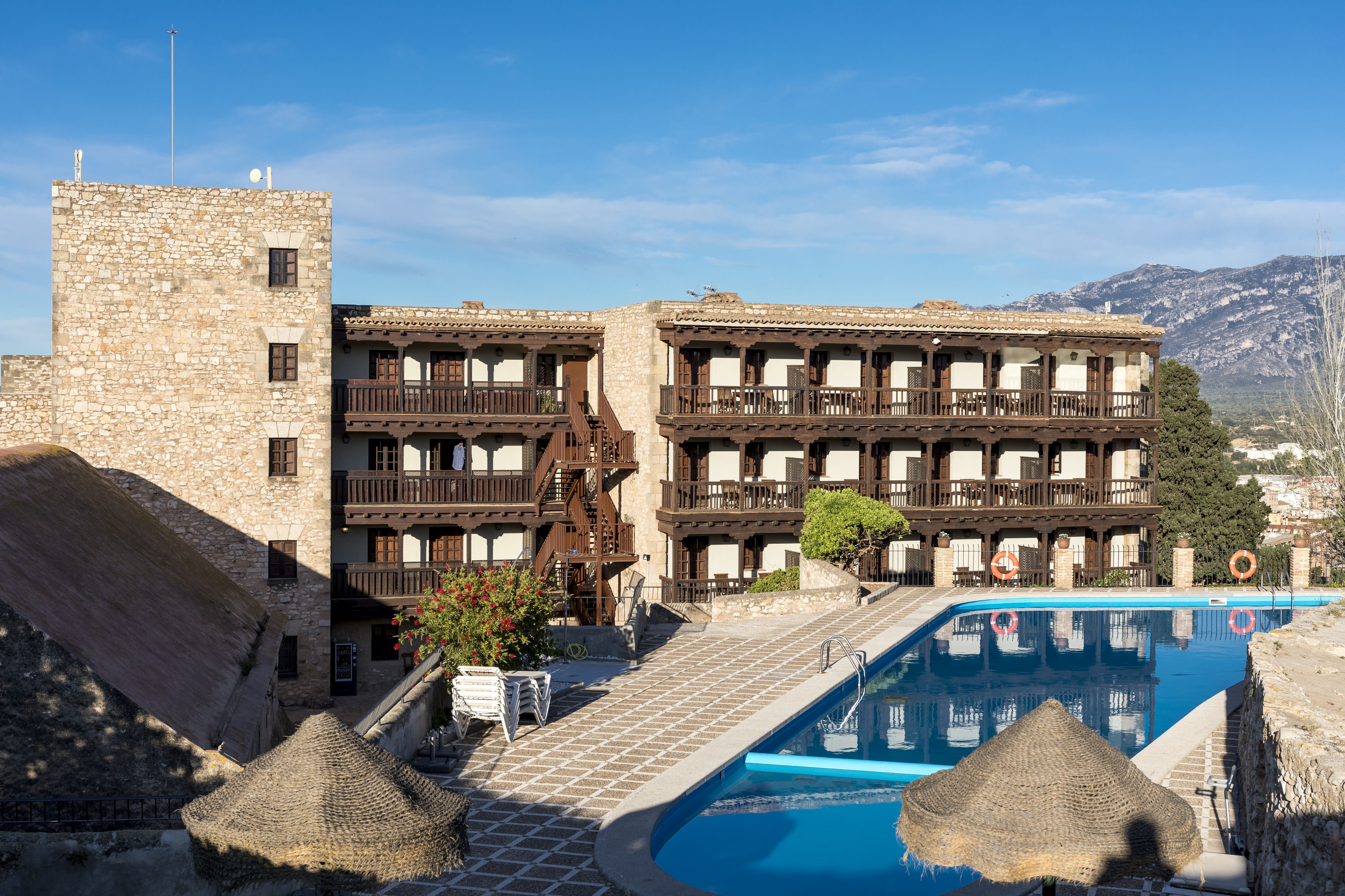 Parador de Tortosa – Kasteelhotel met zwembad, Tortosa