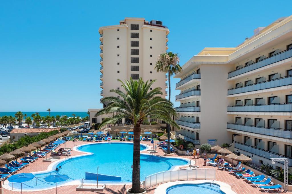 Hotel Puente Real – Hotel met zwembad, Torremolinos