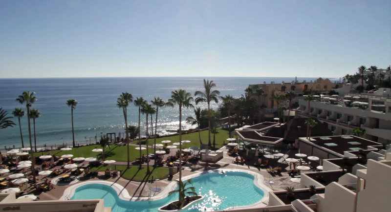 Hotel Riu Palace Calypso cover