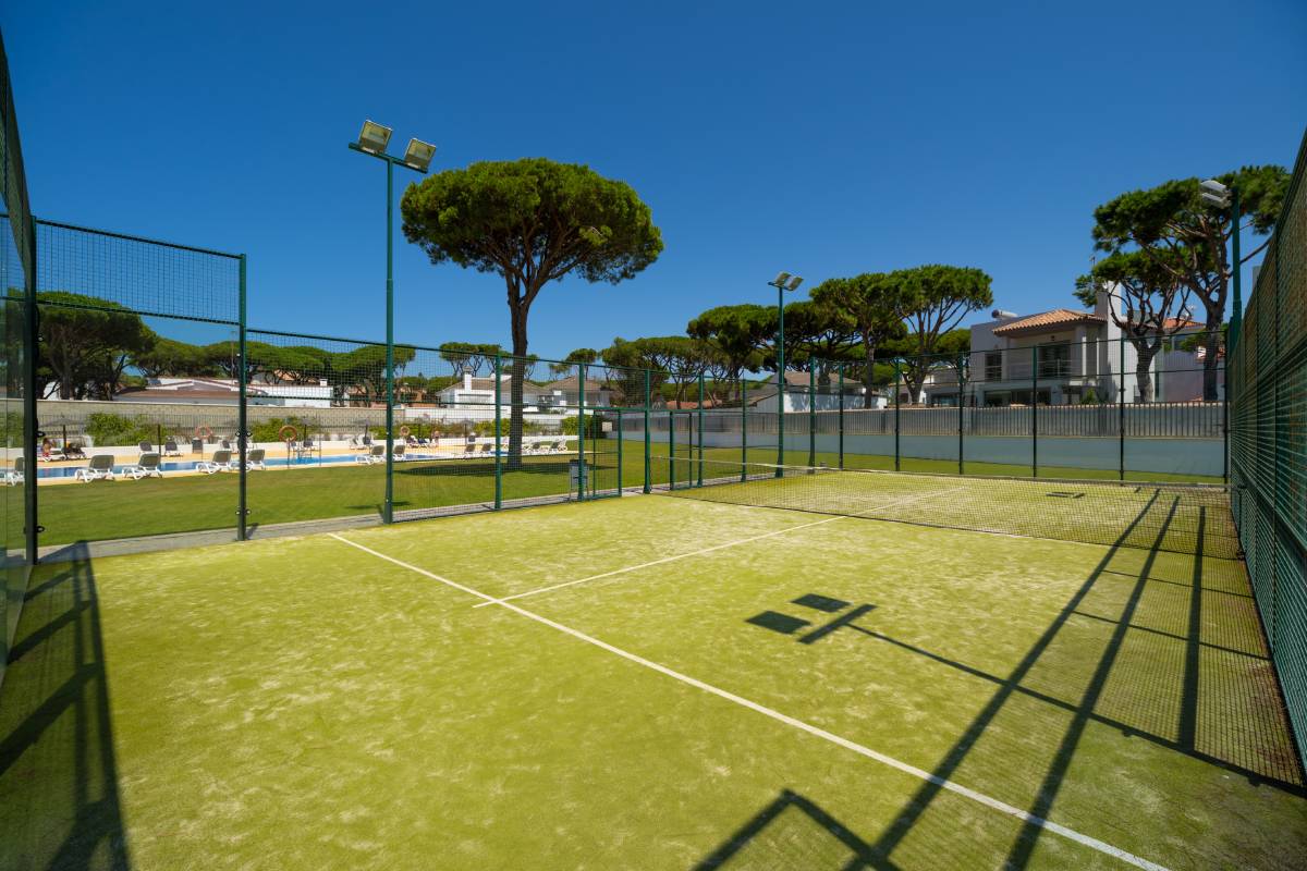 Al Sur Apartamentos – Padelbaan, Chiclana de la Frontera