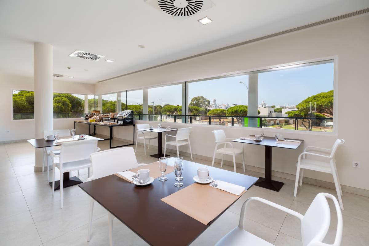 Al Sur Apartamentos – Ontbijtruimte, Chiclana de la Frontera