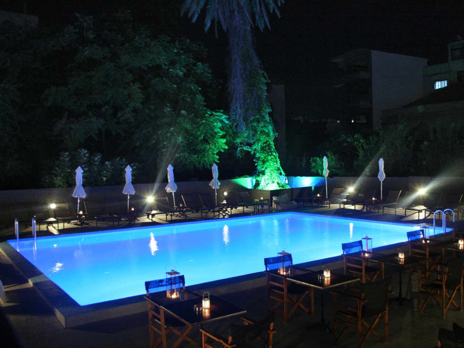 Amphitryon City Hotel – Zwembad bij avond, Rhodos Stad