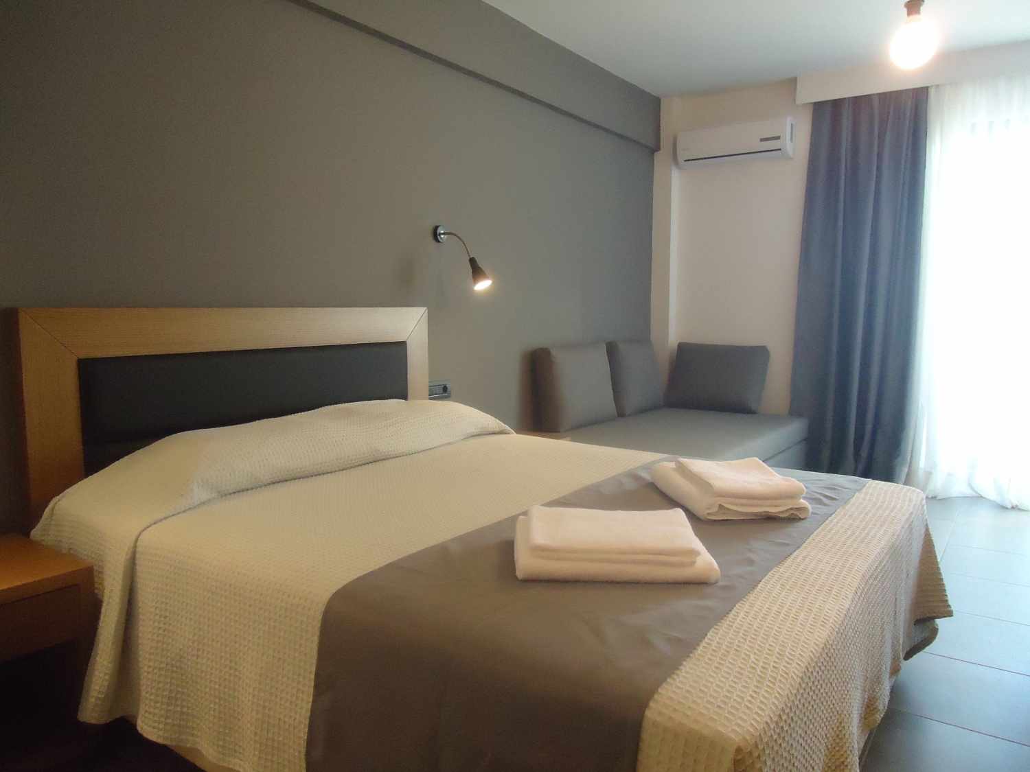 Amphitryon City Hotel – Slaapkamer, Rhodos Stad