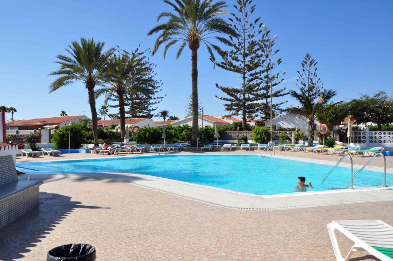 Playamar Bungalows – Zwembad met palmen, Playa del Ingles