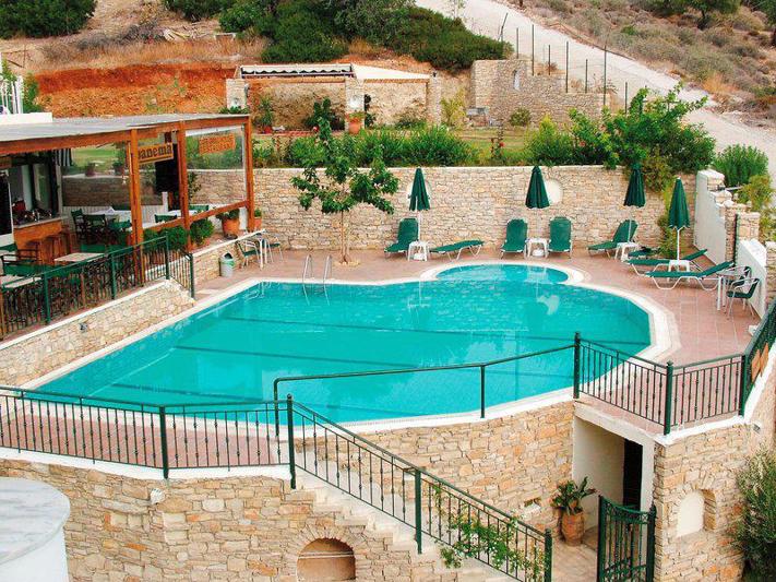 Ariadne Hotel – Zwembad met ligbedden, Rethymnon