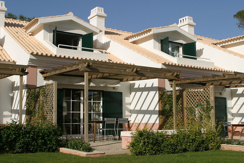 Vila Bicuda – Villa met pergola, Cascais