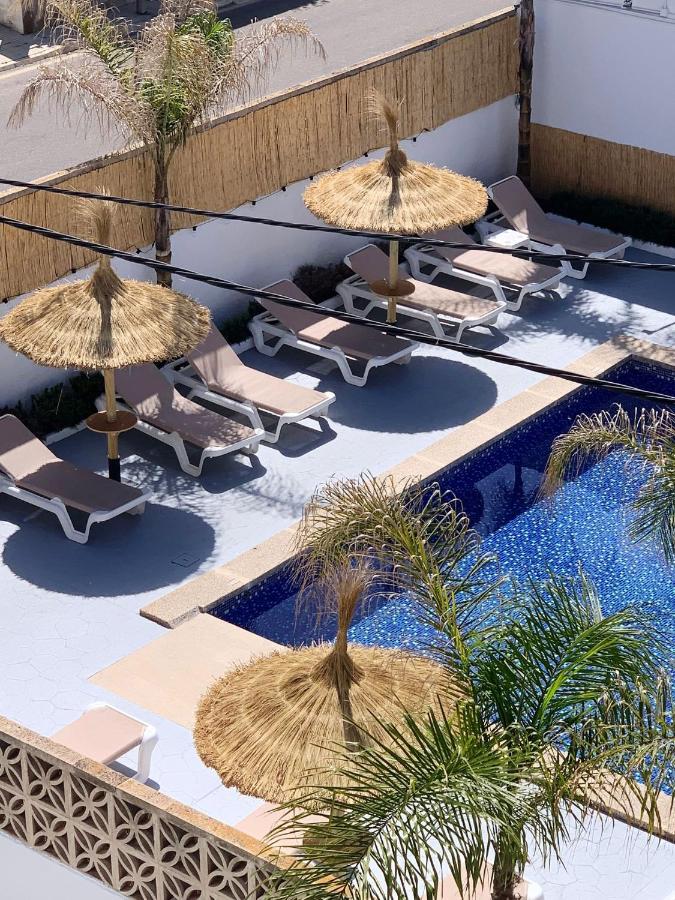 Chevy Hotel & Suites