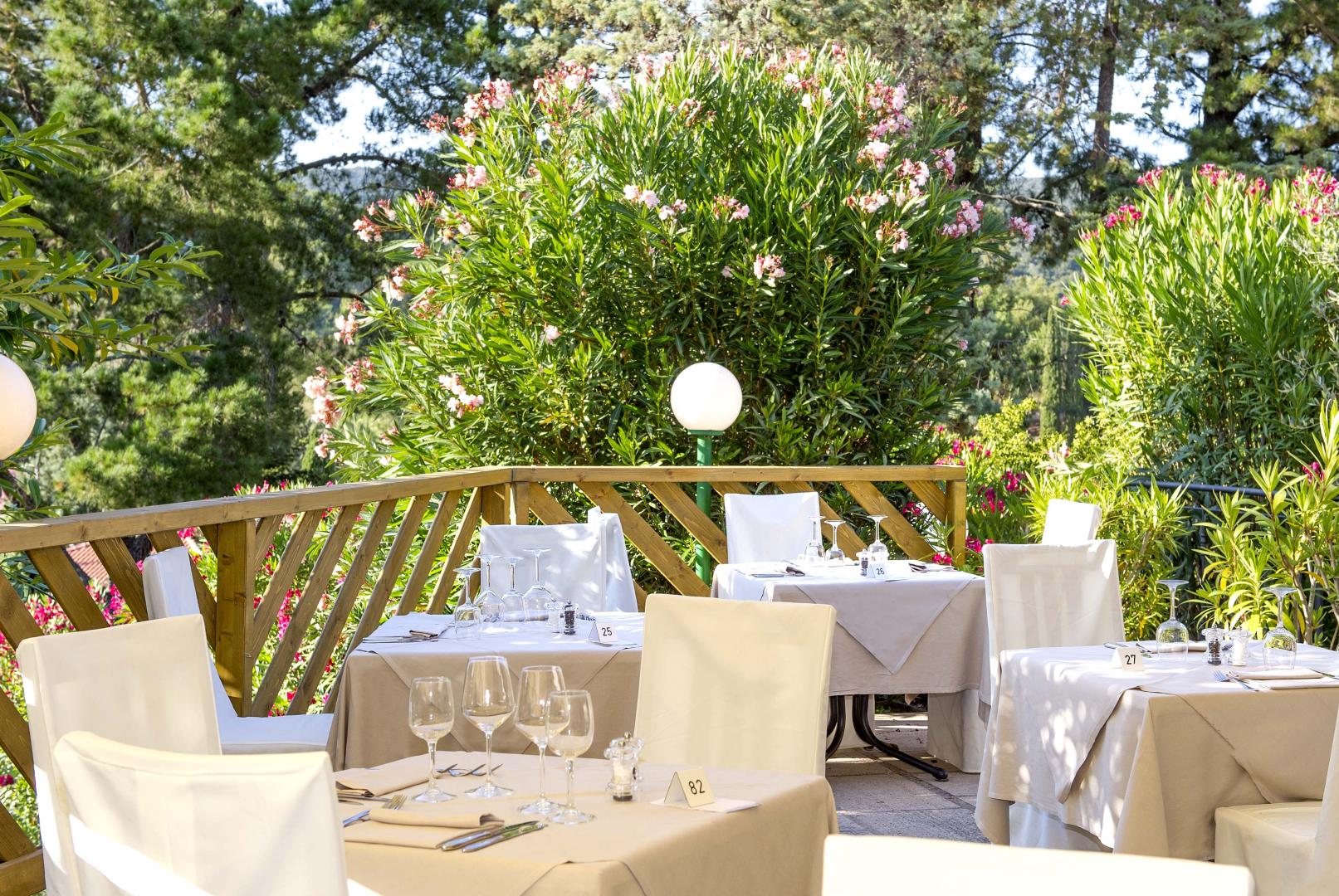 Il Pelagone Hotel & Golf Resort – Terrasrestaurant, Gavorrano