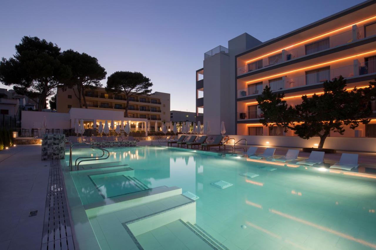 Bella Playa Hotel & Spa cover