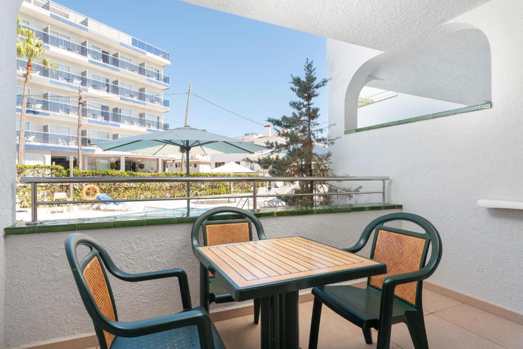 Hotel & Apartamentos Vista Park – Terras, Can Picafort
