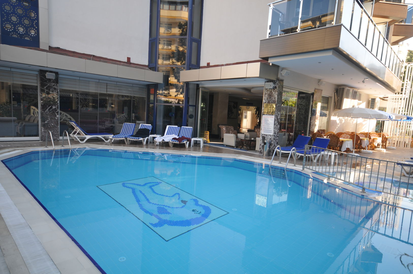 Kleopatra Micador Hotel – Zwembad met dolfijn, Alanya