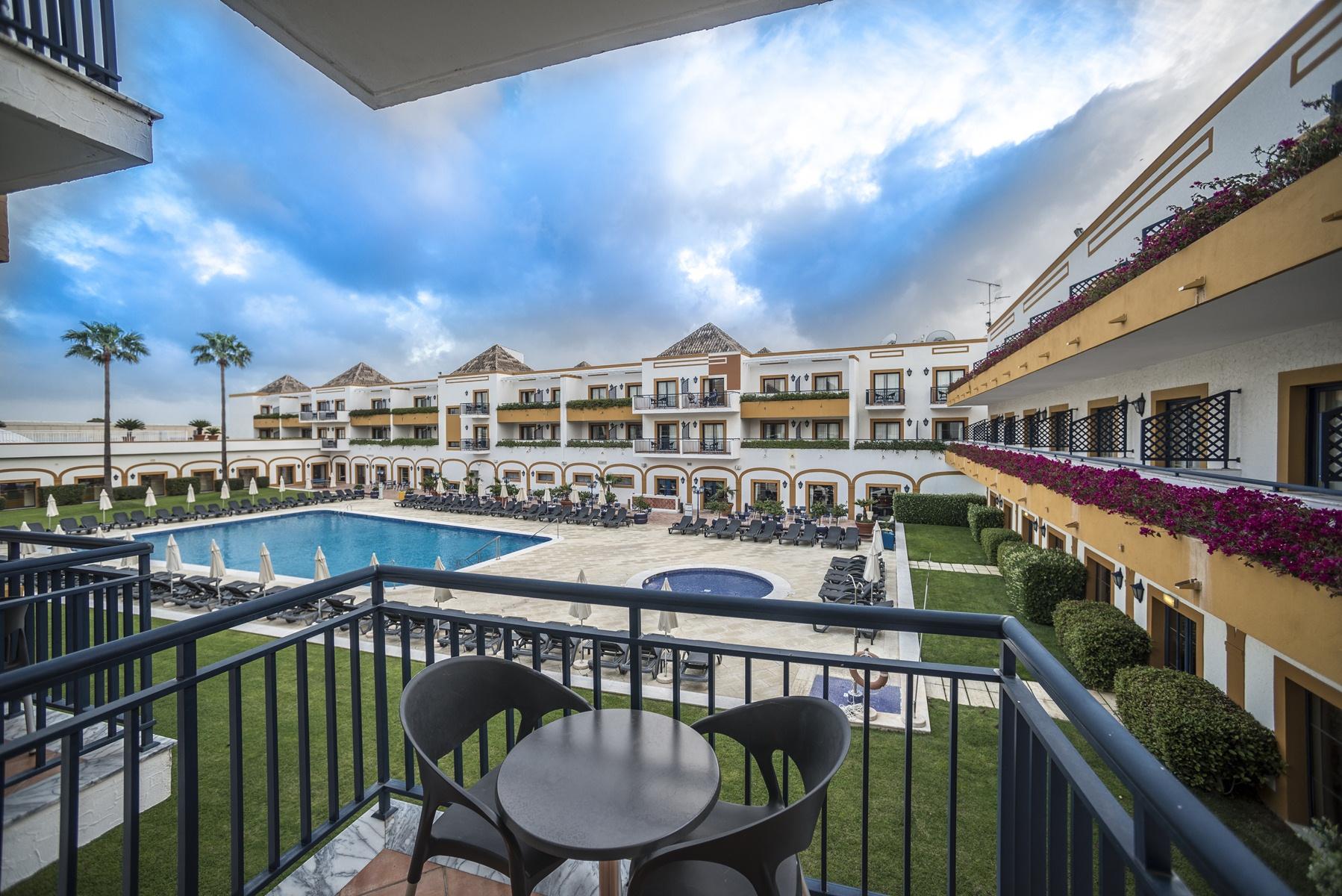 Vila Galé Tavira – Balkon met zwembadzicht, Tavira