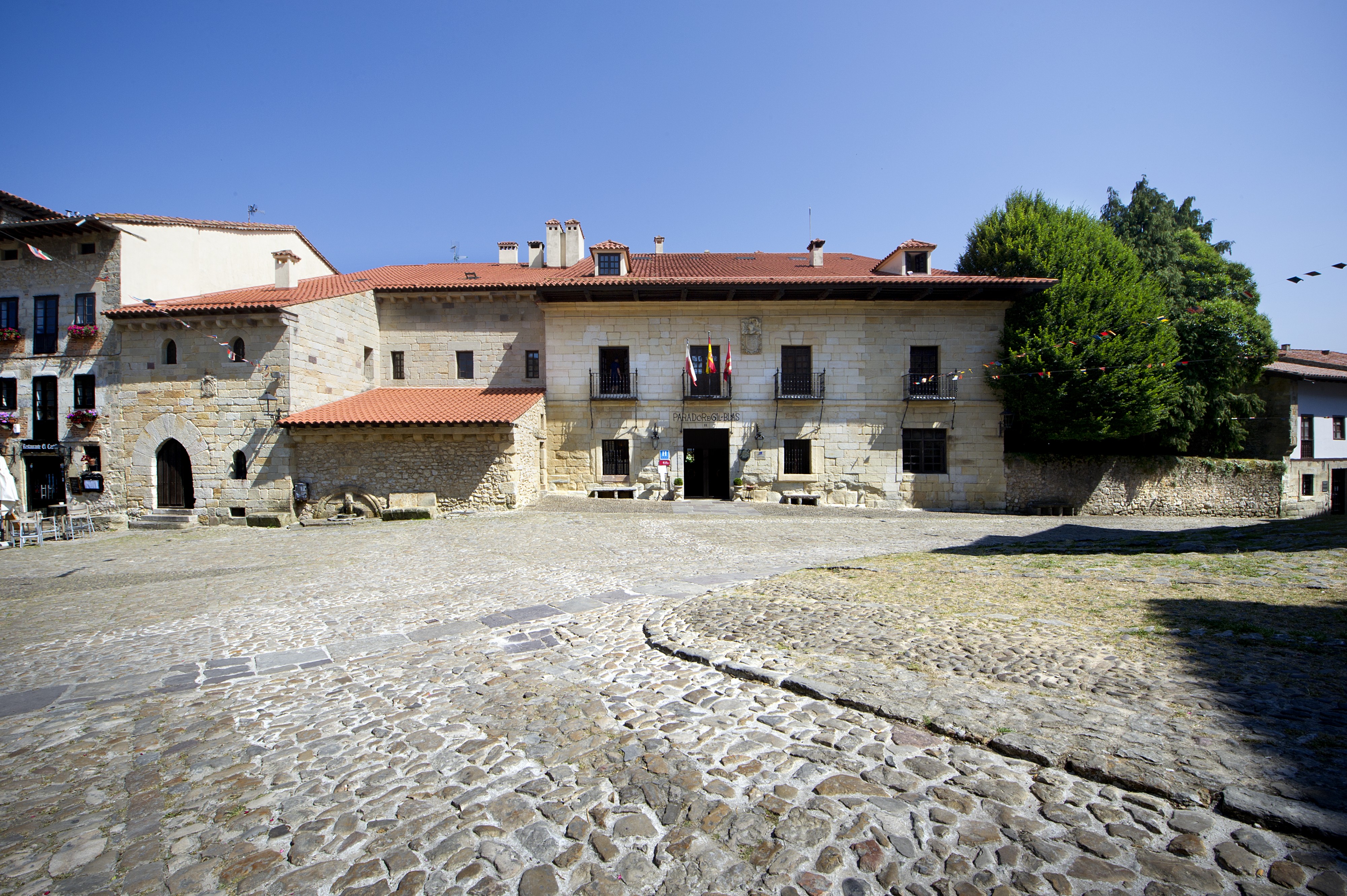 Parador de Santillana Gil Blas cover